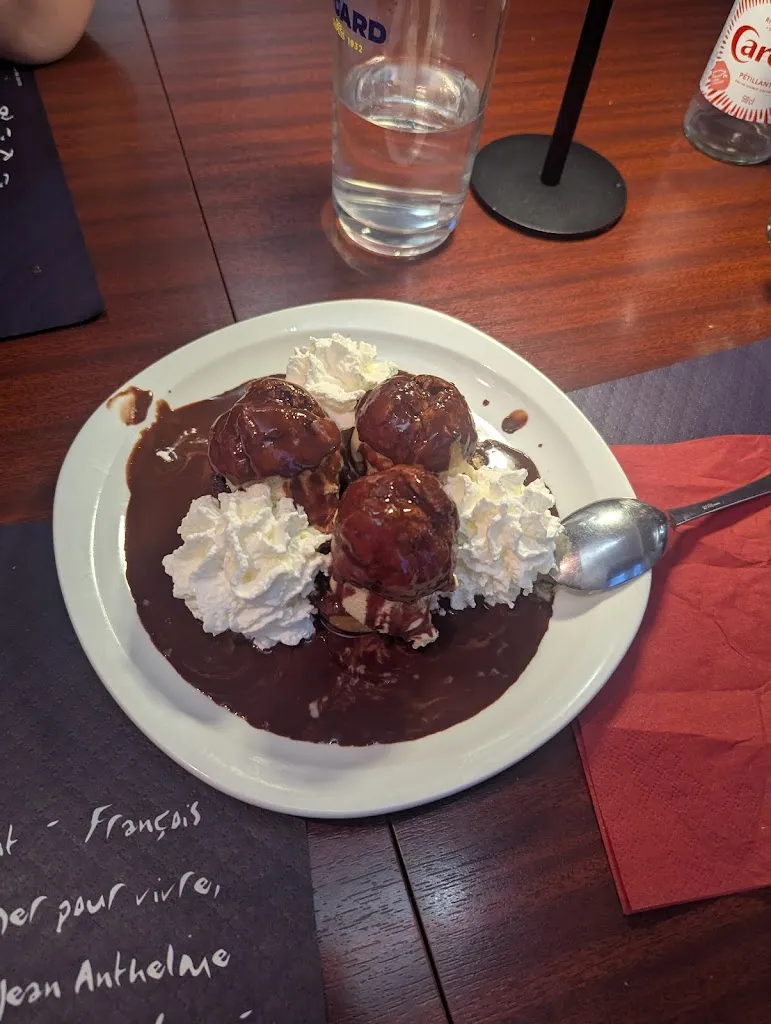 Milo Derevan_Restaurant La Place Chez Chino & Thierry_Brumath_avis