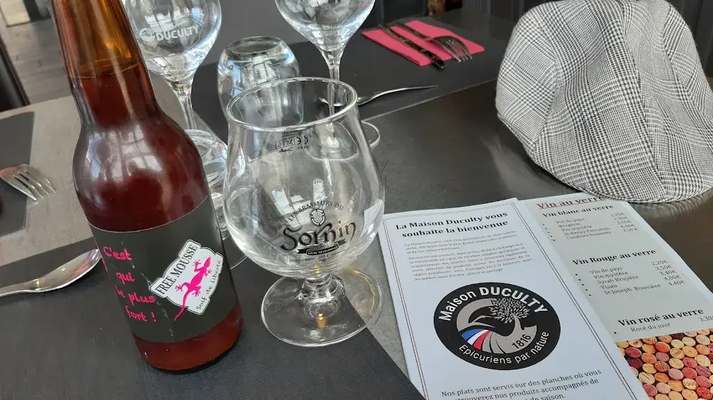 Menu_Maison Duculty - Restaurant Boutique_Terrasse-sur-Dorlay_image_8