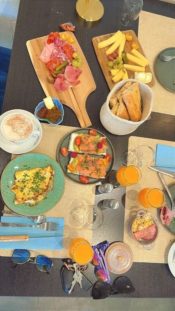 Axelle Roesch_Le Bleuet_Brumath_review