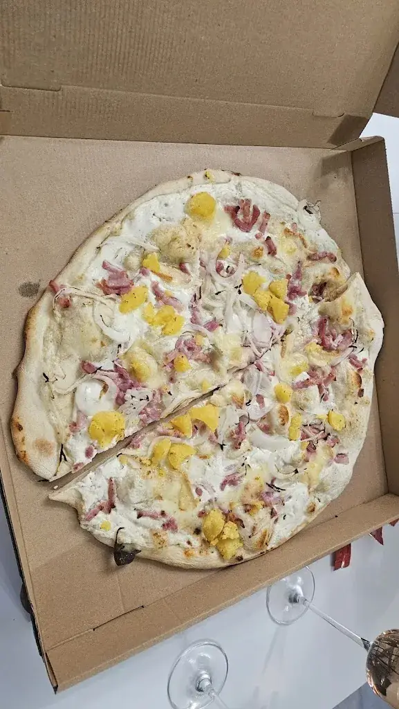 Menu_Pizza Tina_Brumath_image_4