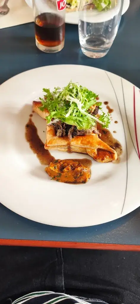 Baptiste Weber_Les Prés dans le Plat_Champigneulles_review