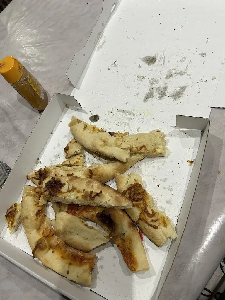 Lara Vallon_La Casa Nostra SARL_Champigneulles_review