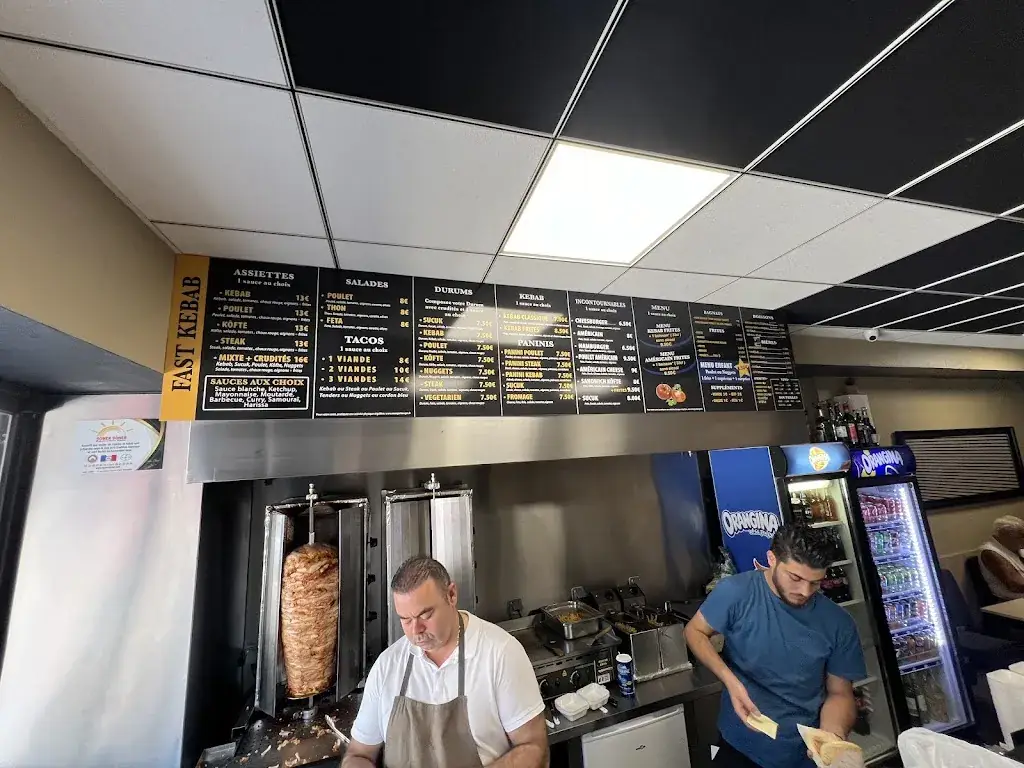 Théo UGOLINI-MICHEL_Fast kebab_Champigneulles_review