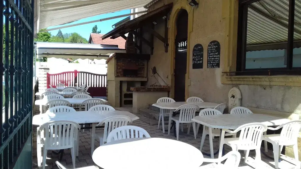 Bar resto zen de la poste restaurant à Châtel-Saint-Germain