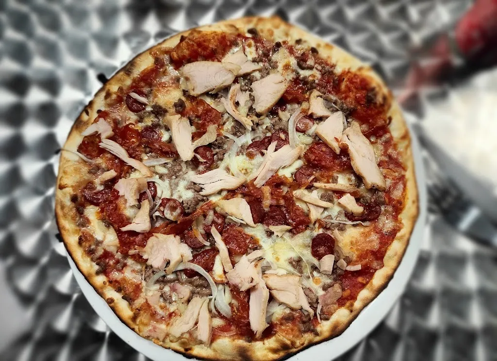 Pizzeria Fontanella_Châtel-Saint-Germain_slider_image_3