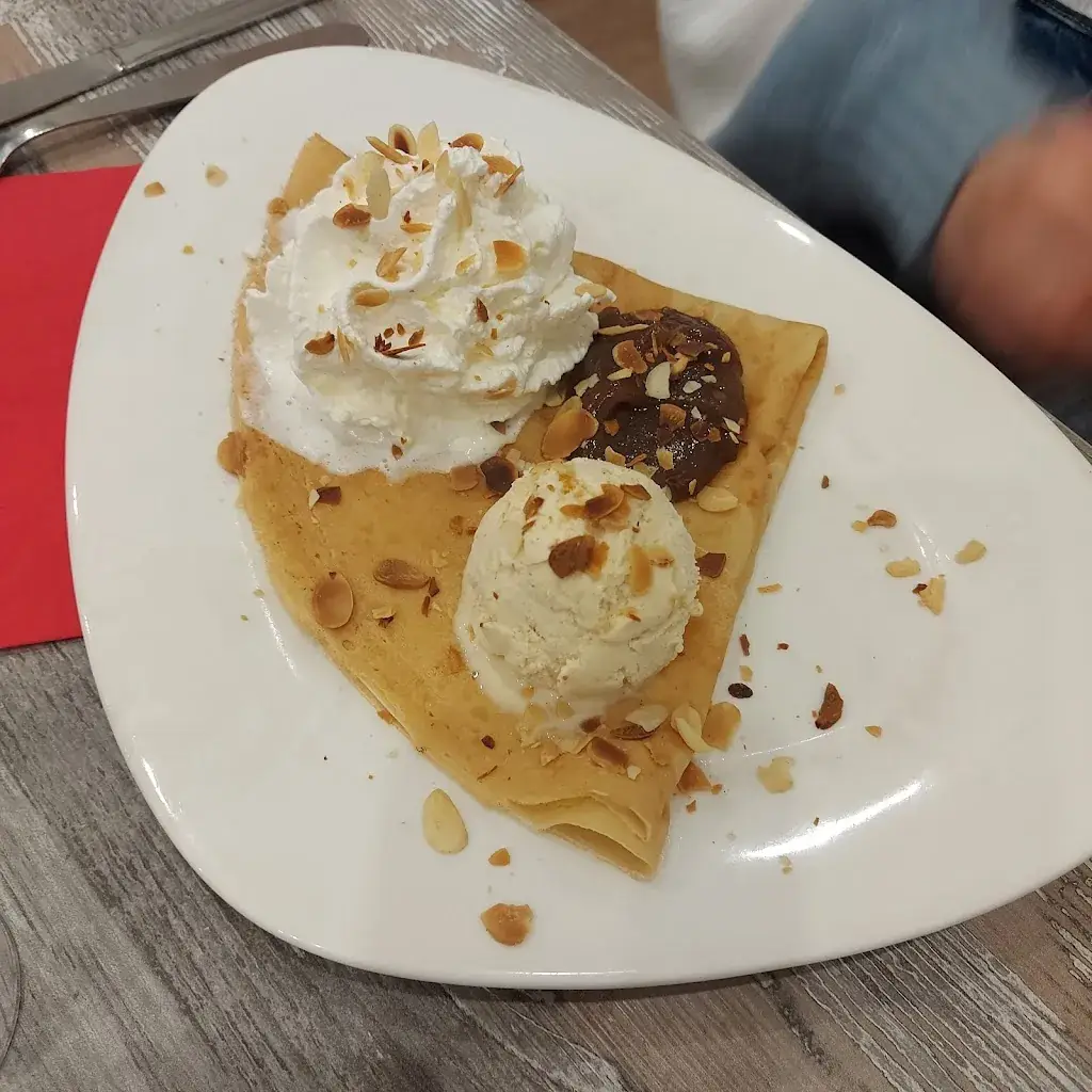 Olivier D_Crêperie la Flambée_Allevard_review