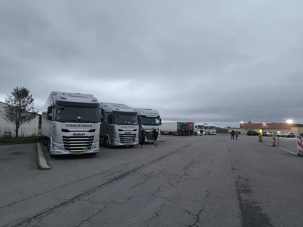 barry mansfield_Trucker'land_Semoutiers-Montsaon_review