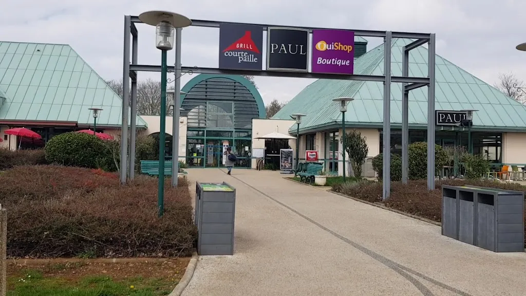 Ouishop_Châteauvillain_slider_image_2