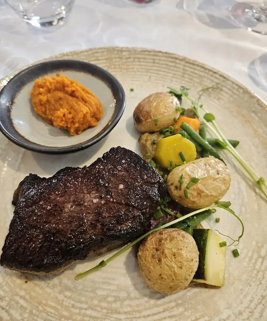 L event_Vic-sur-Seille_slider_image_3