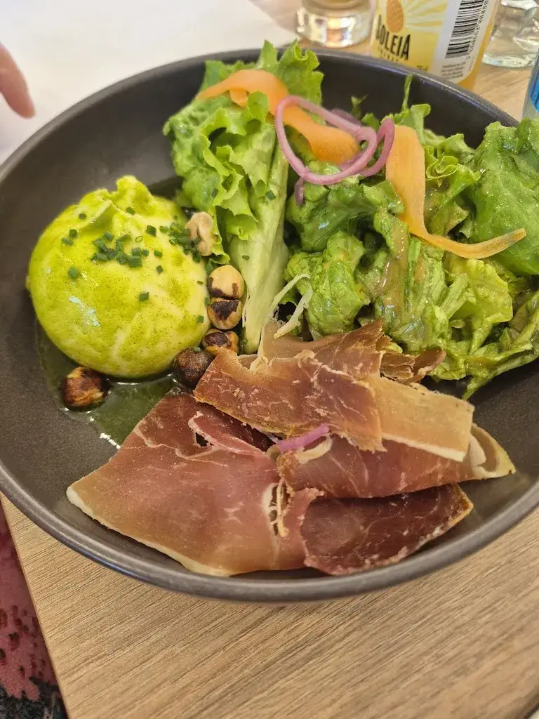 Les Copains d'abord_Diémoz_slider_image_2