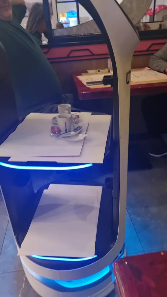 Oksana Dembytska_Le Royaume du Bonheur_Morschwiller-le-Bas_review