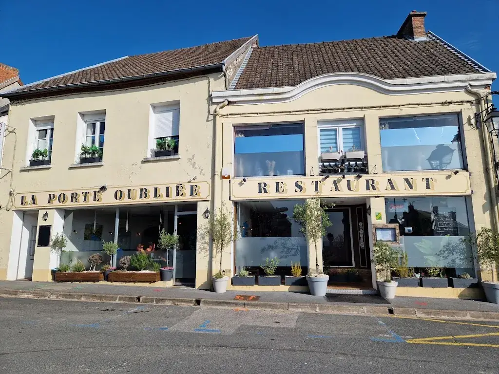 Anca Tataru_The Forgotten Door_Châtillon-sur-Marne_review