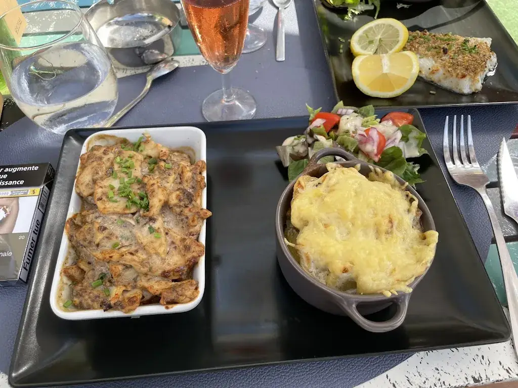 Ashwin Gopinath_The Forgotten Door_Châtillon-sur-Marne_review