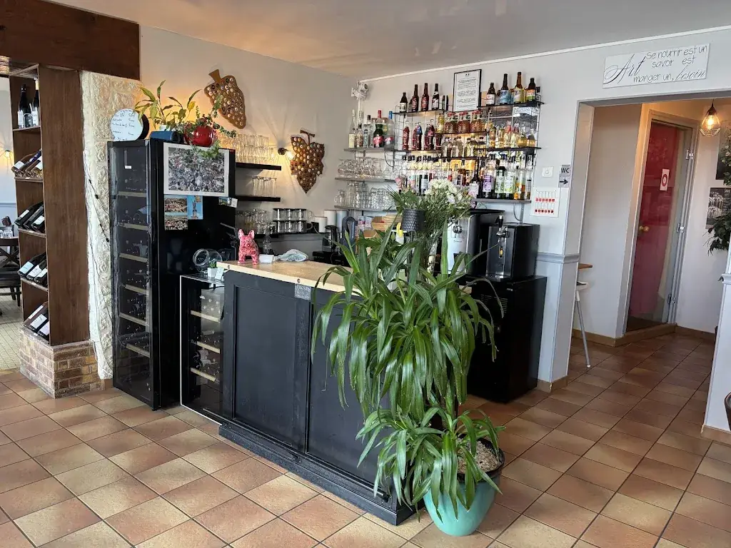 The Forgotten Door Restaurant in Châtillon-sur-Marne
