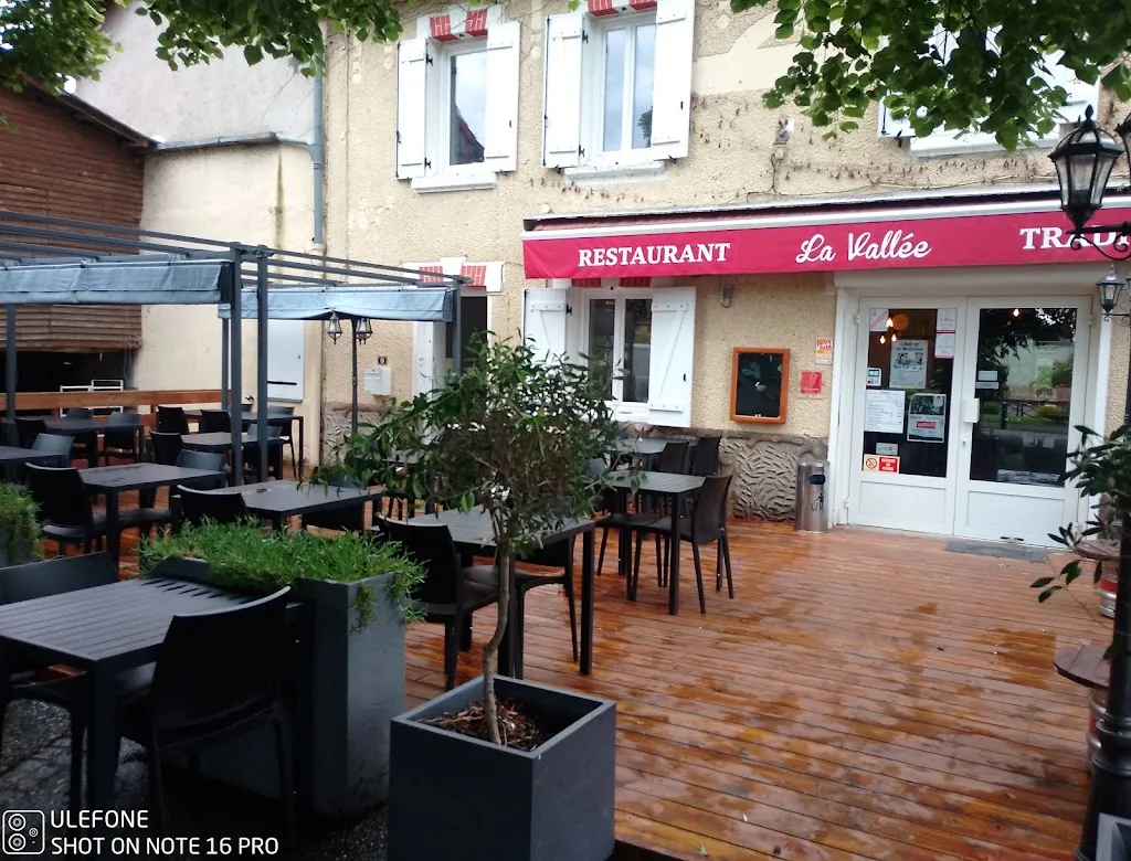 Restaurant La Vallée restaurant à Loubeyrat