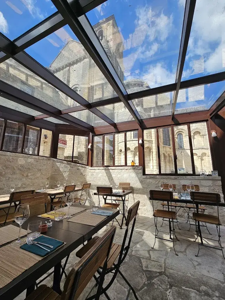 Saint-Pierre et le loup restaurant à Chauvigny