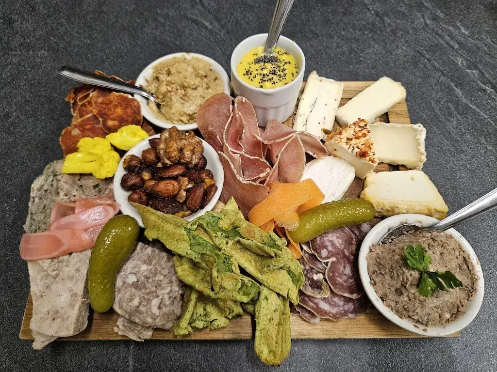 Saint-Pierre et le loup_Chauvigny_slider_image_2