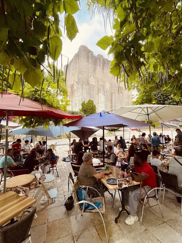 Uly Wolters_La Bigorne_Chauvigny_review