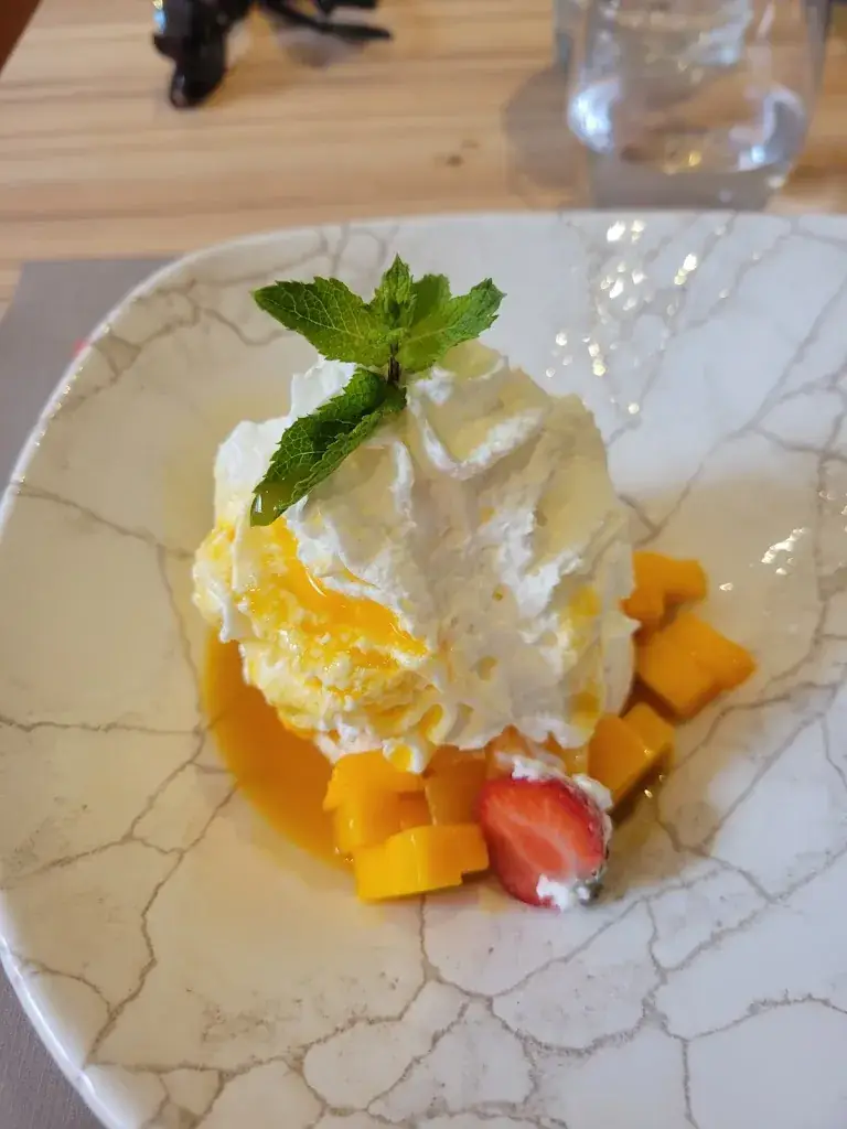 Marion YOUSFI_Le kiosque à Chauvigny_Chauvigny_review