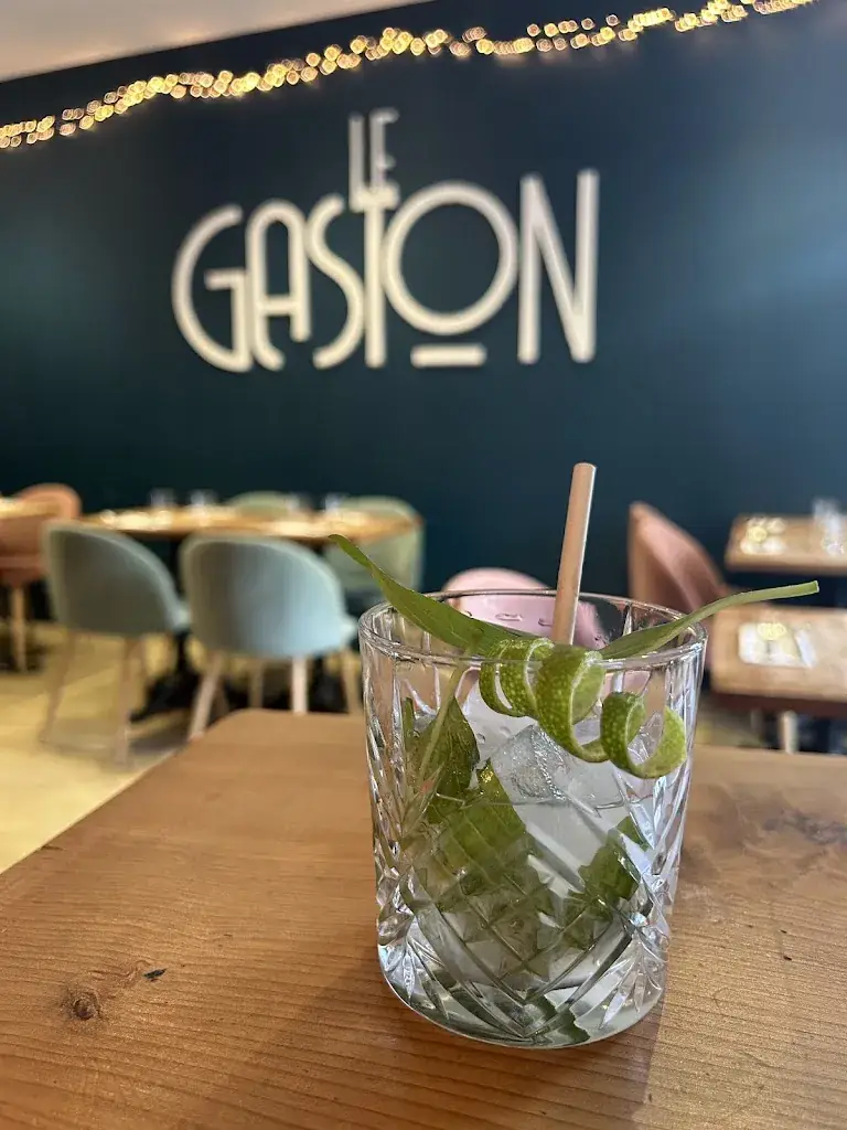 Le Gaston_Chauvigny_slider_image_2