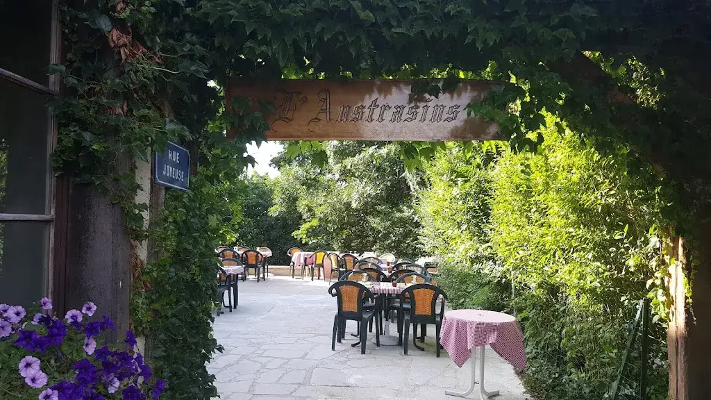 L'Austrasius_Beaulieu-en-Argonne_slider_image_1