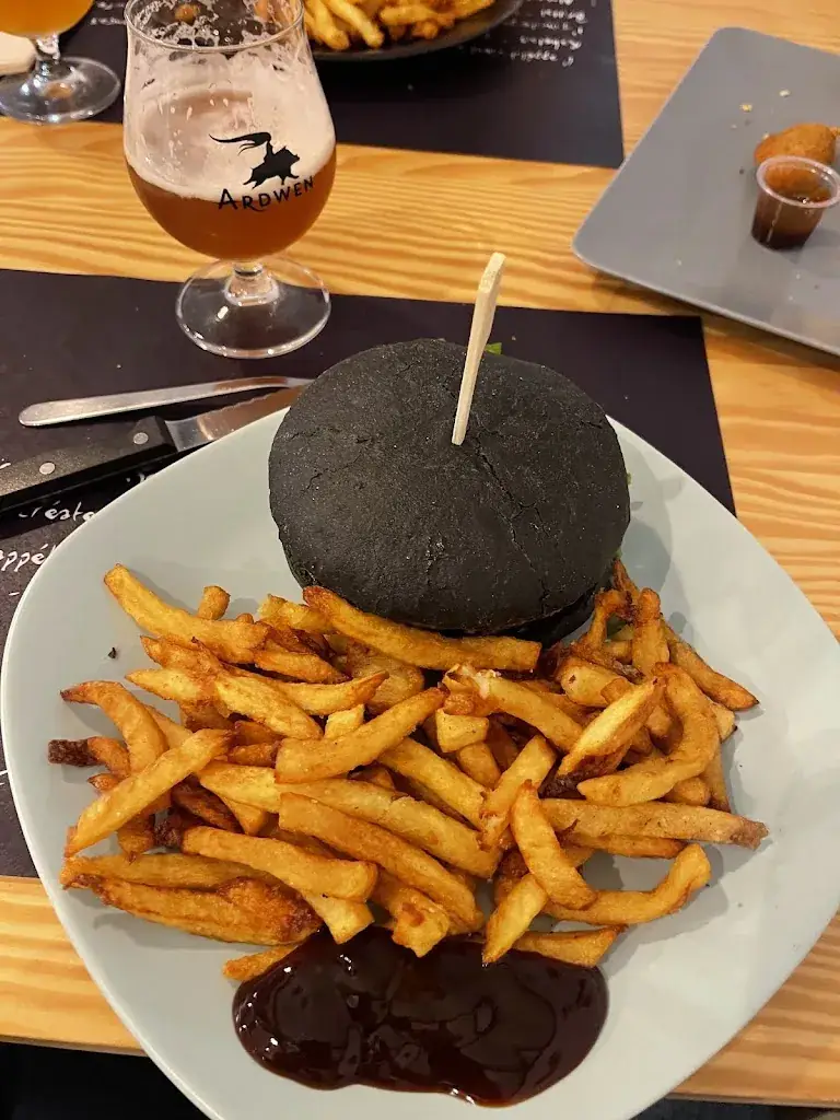 Jérôme Toulouse_L'atelier_Varennes-en-Argonne_review