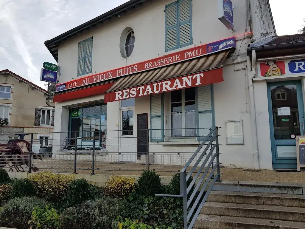 Au Vieux Puits SARL Chez Lolo ristorante a Clermont-en-Argonne