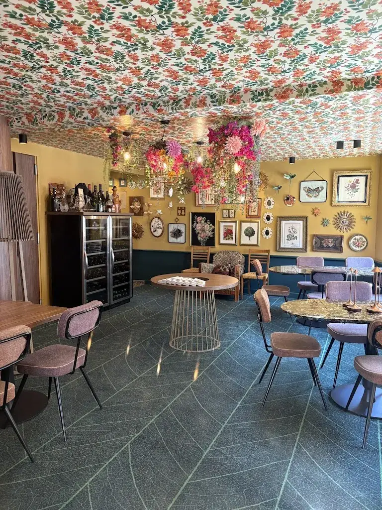 La Cage Aux Fleurs_Tain-l'Hermitage_slider_image_3