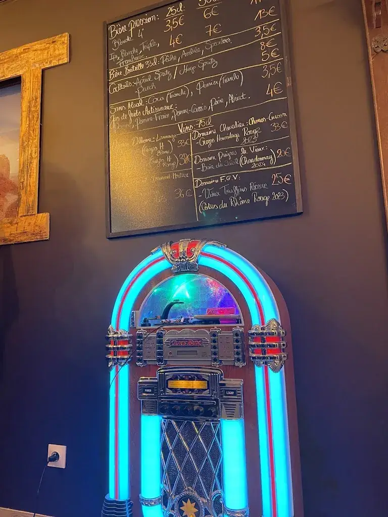 Menu_CHRIS COMPANY BEERS (CCB) - Brasseur de bière artisanale_Chanos-Curson_immagine_1