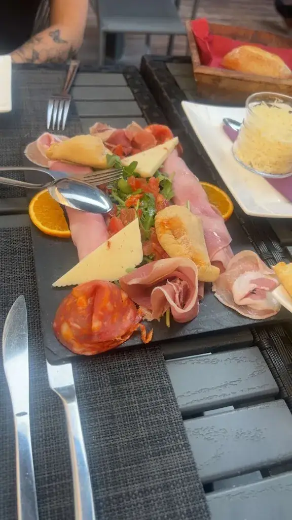 Maryna maud_Villa Borghese_Rombas_review