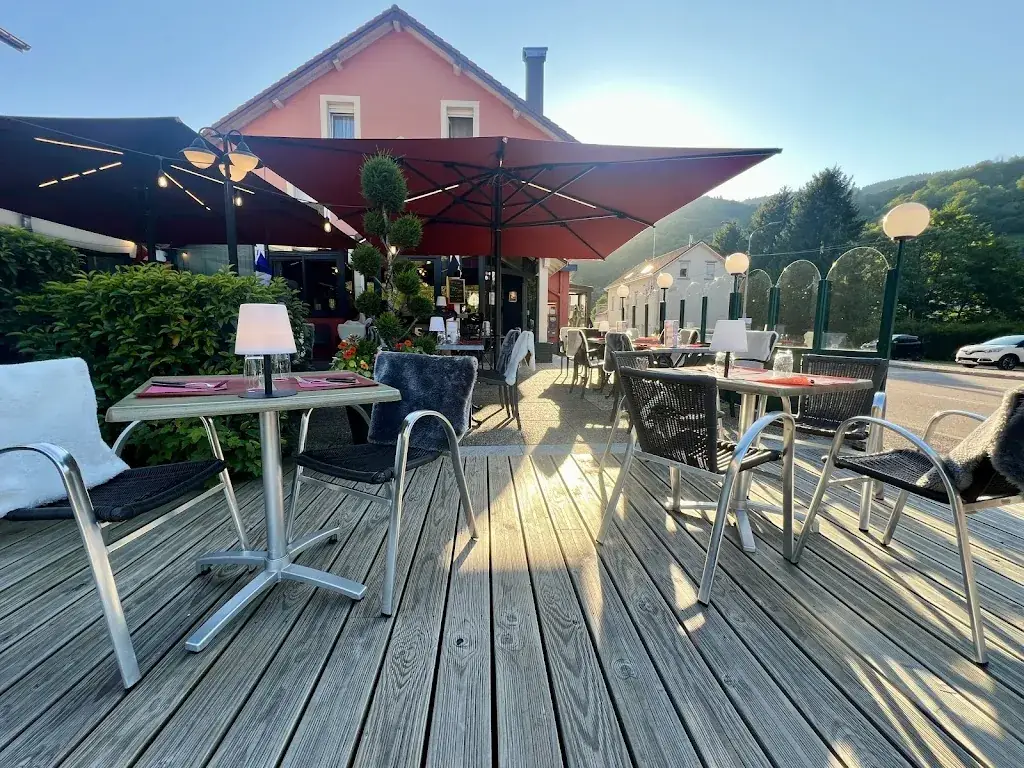 LES CHATELMINÉS RESTAURANT & KOTA-GRILL restaurant à Bresse