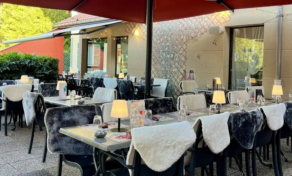 BAR & RESTAURANT LES CHATELMINÉS restaurant à Bresse