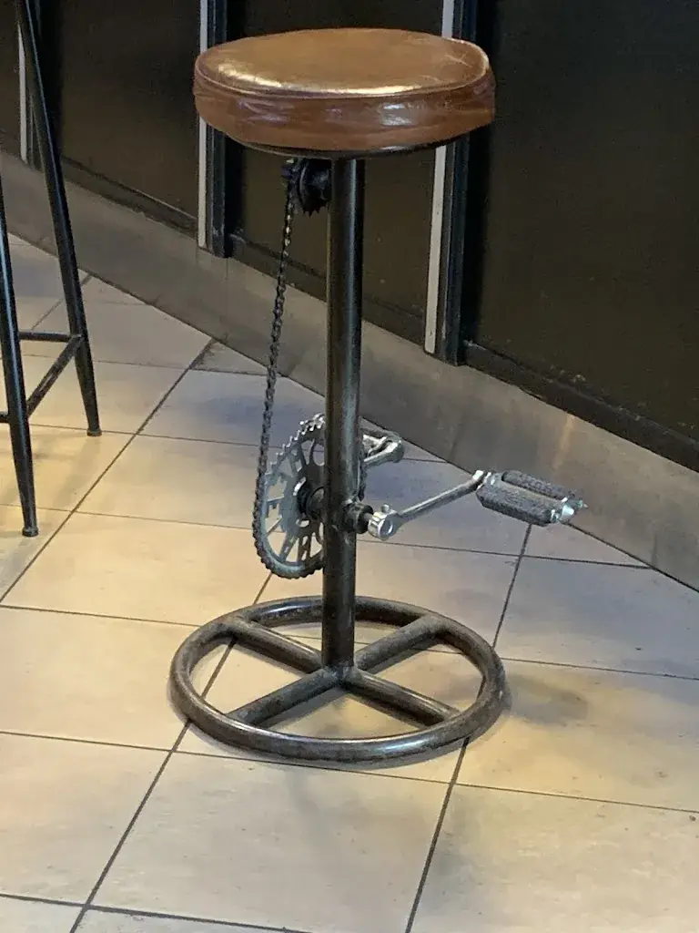 Martin Whitmore_RESTAURANT LES CHASSIS_Roche-de-Glun_review