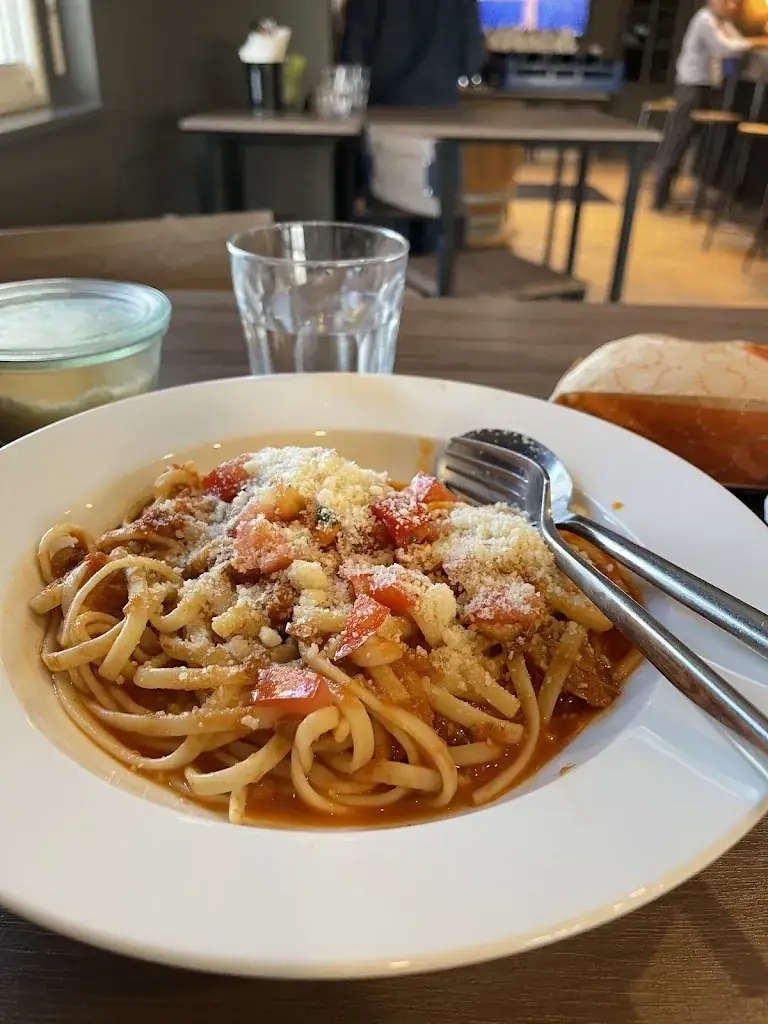 Kir Pal_RESTAURANT LES CHASSIS_Roche-de-Glun_review