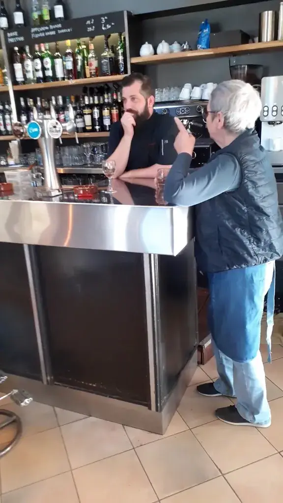 RESTAURANT LES CHASSIS_Roche-de-Glun_slider_image_2