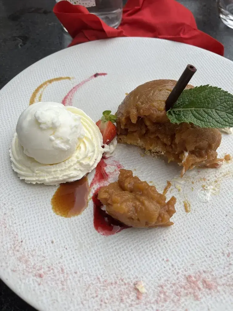 Natalia K_Les Sarments_Châlons-en-Champagne_reseña