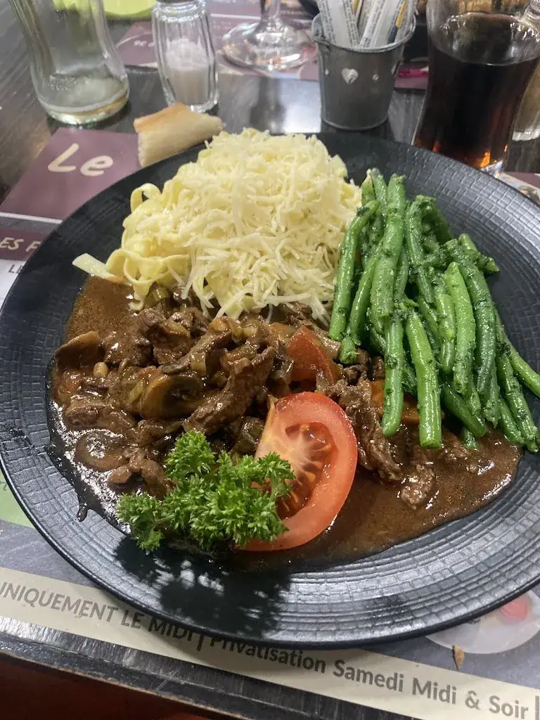 alexandre muck_LE BRUNCH_Châlons-en-Champagne_Bewertung