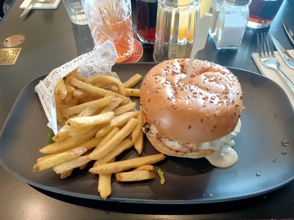 Au Bureau - Pub et Brasserie_Châlons-en-Champagne_slider_image_3