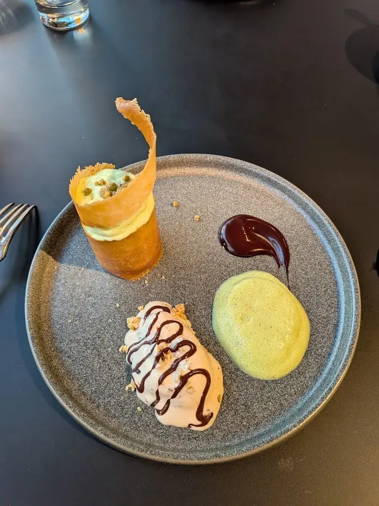 Karyna Azarian_Restaurant Jérôme Feck_Châlons-en-Champagne_review