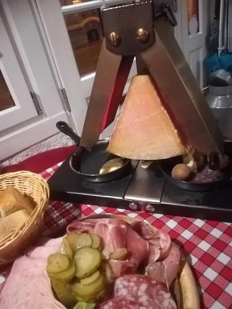 Mara Pen_Le Chaudron Savoyard_Châlons-en-Champagne_review