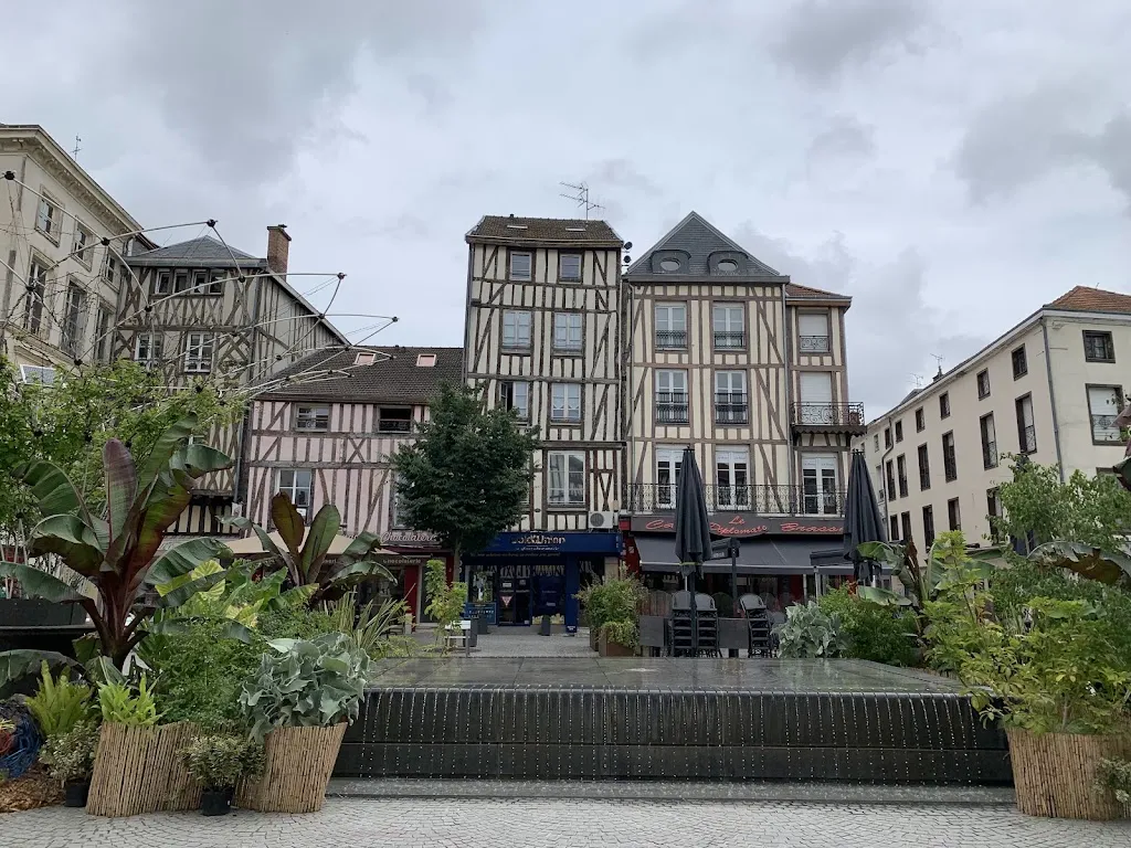 Le Diplomate_Châlons-en-Champagne_slider_image_3