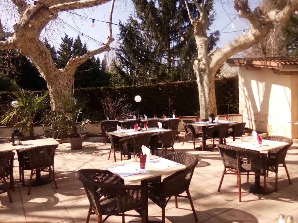 La Brasserie De L'herbasse restaurante en Clérieux