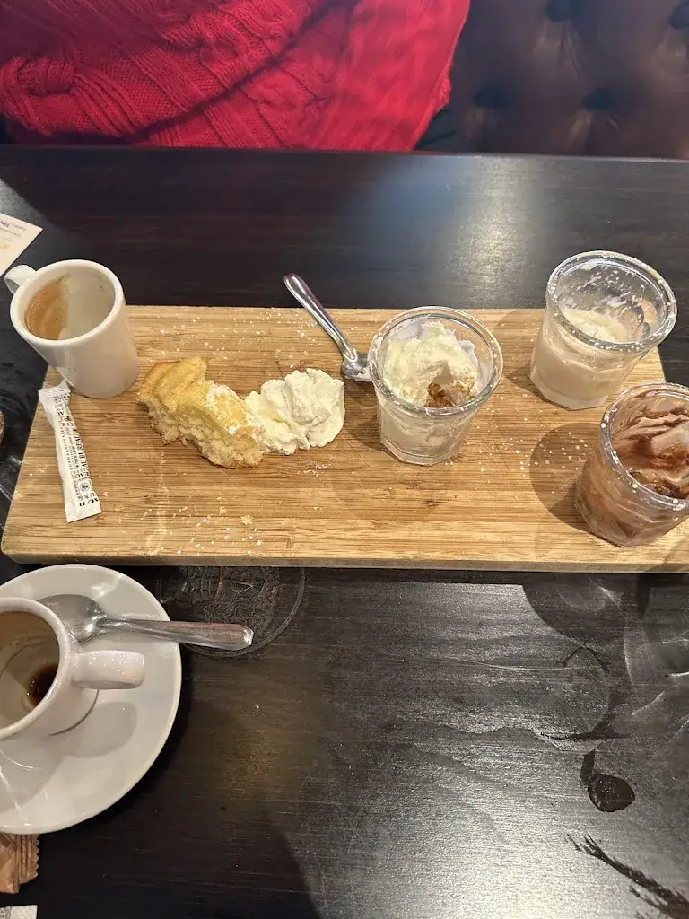 Bills Lake_Au Bureau - Pub et Brasserie_Cormontreuil_review