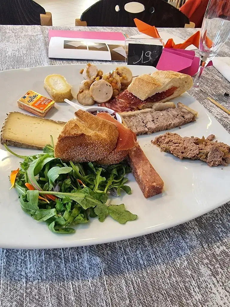 Restaurant de L'ESAT L'EVEIL_Cormontreuil_slider_image_3