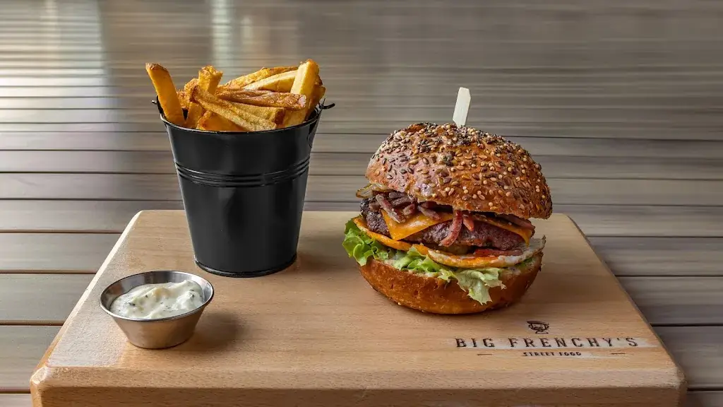 Big Frenchy’s_Cormontreuil_slider_image_3