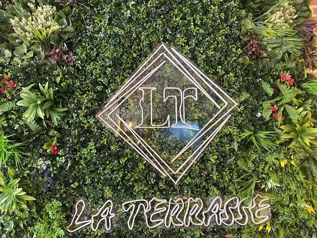 Amy Willett_Restaurant La Terrasse_Jarny_reseña