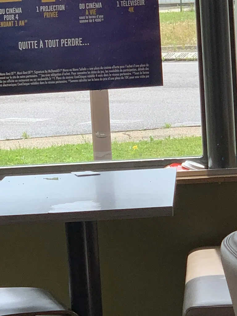 Menu_McDonald's_Conflans-en-Jarnisy_image_2