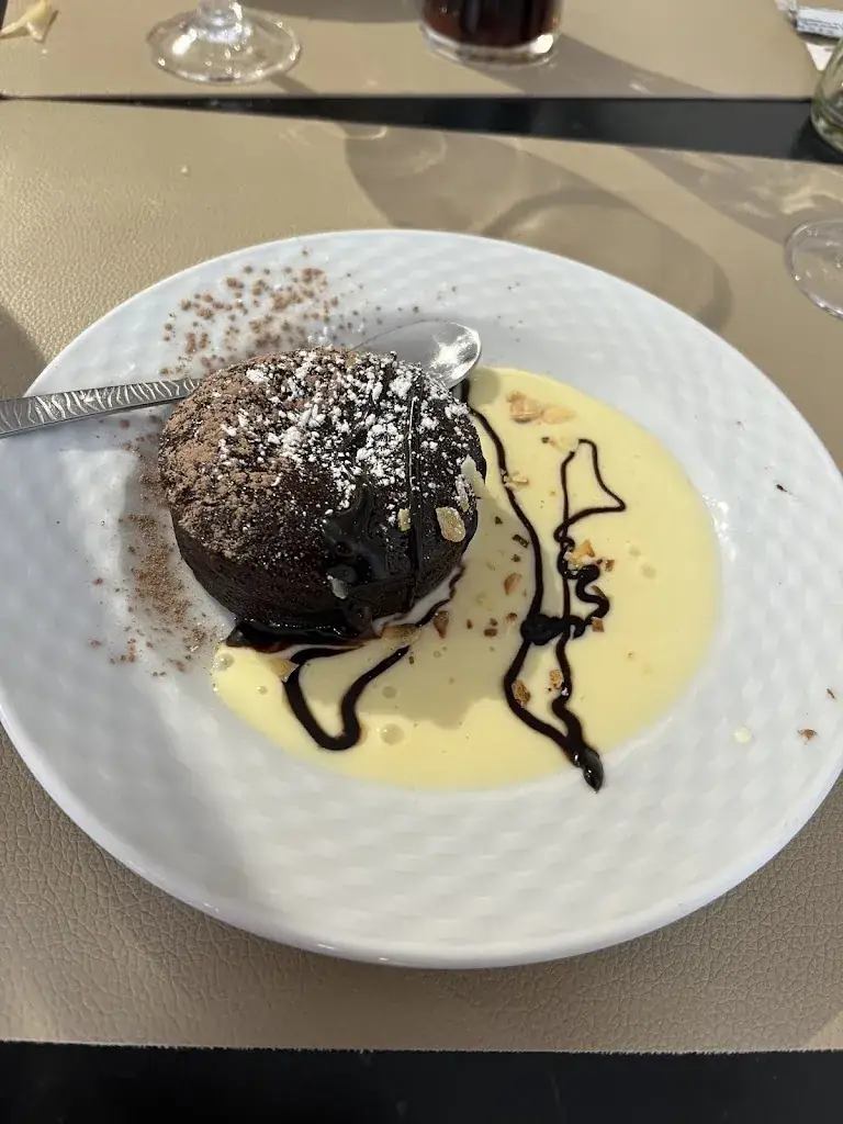 Johanne SD_Brasserie Restaurant Pause Cafe_Custines_review