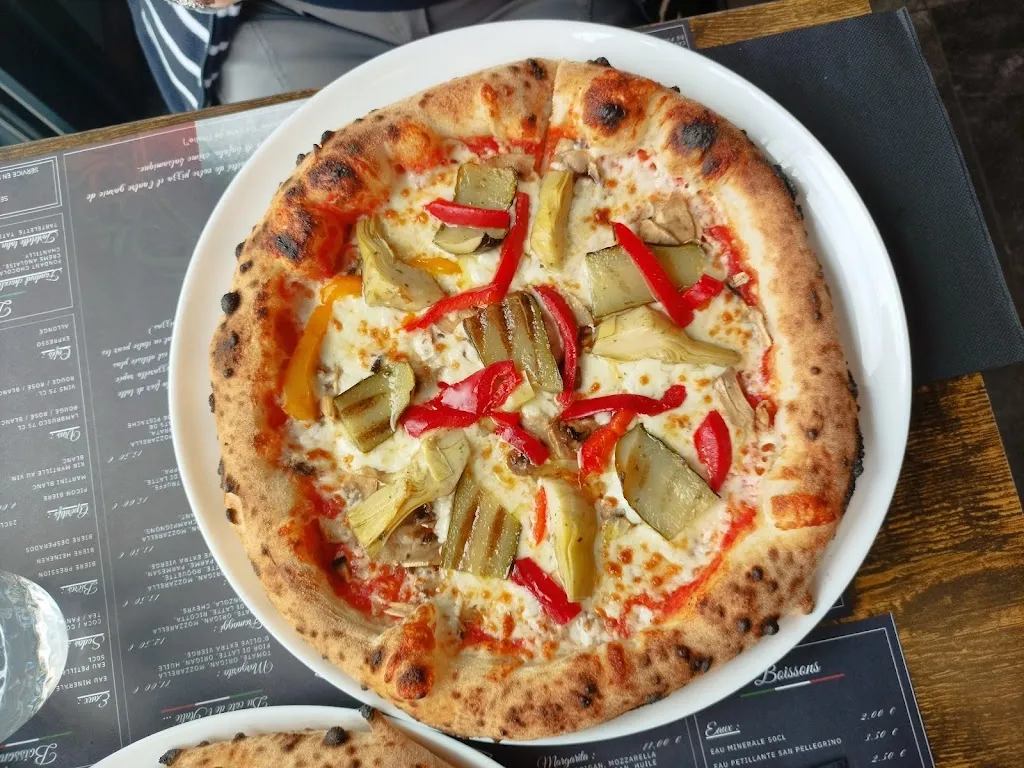 DANIEL CARDI_Macina_Damelevières_review