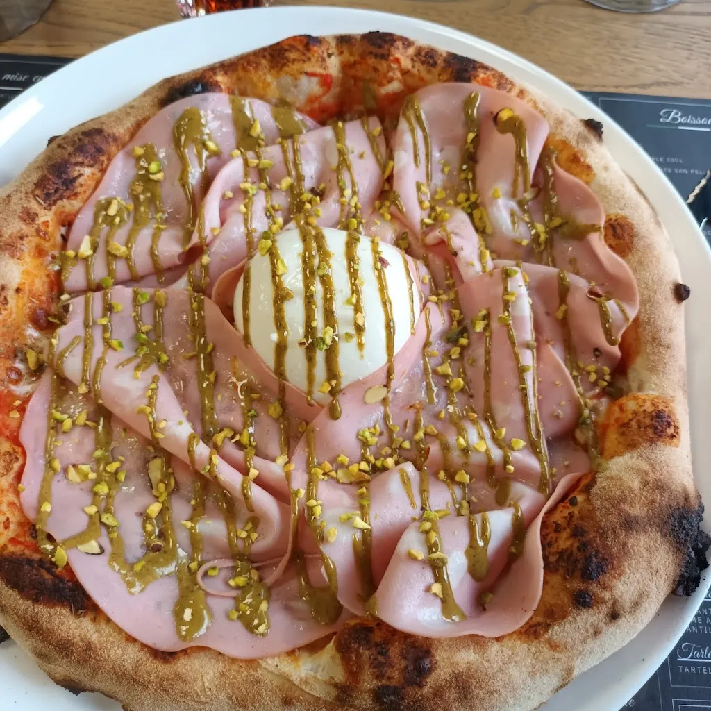 Adrien Girard_Macina_Damelevières_review